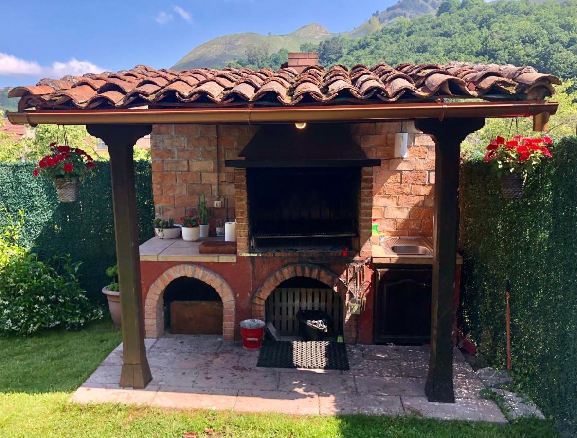 Onís Casa Rural Casa Cerezal מראה חיצוני תמונה