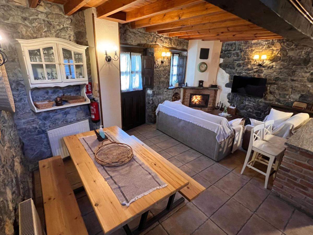 Onís Casa Rural Casa Cerezal מראה חיצוני תמונה